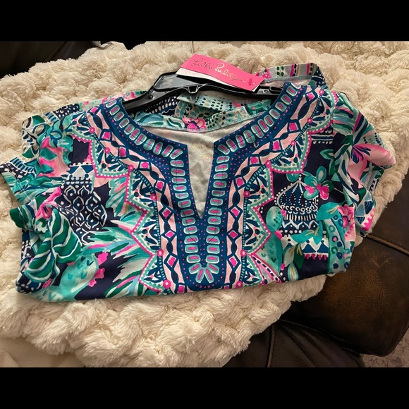 Lilly Pulitzer Top/ Lookin Sharp Engineered Alora Top - Picture 5 of 11